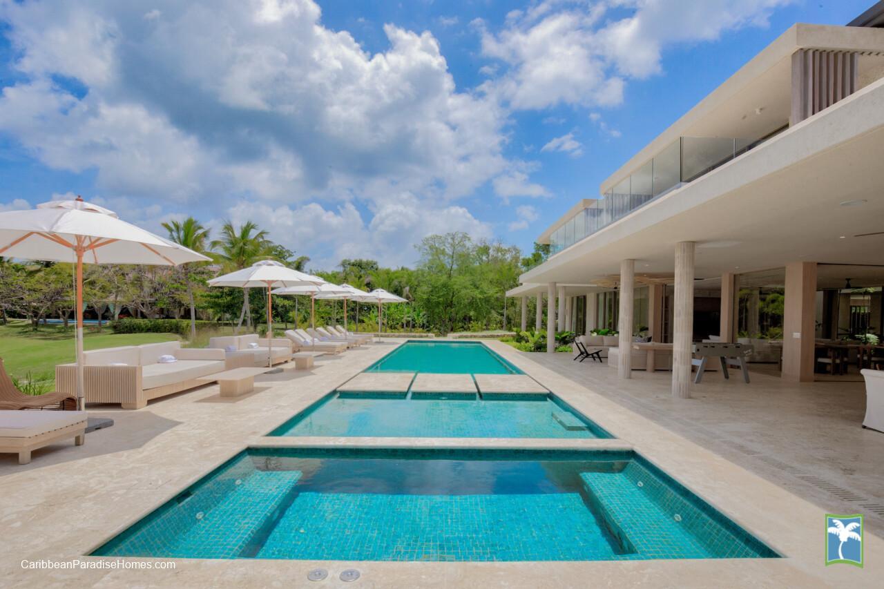 Arrecife_35_Punta_Cana_Resort_Caribbean_Paradise_Homes_20-scaled