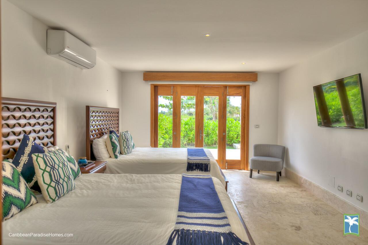 Cayuco_Villa_9_Cap_Cana_Caribbean_Paradise_Homes_17-scaled