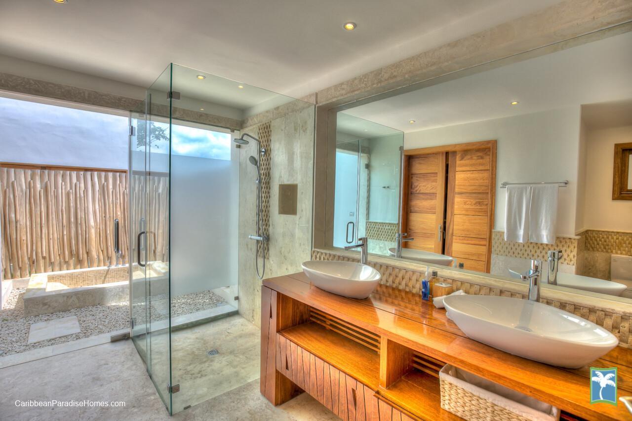 Cayuco_Villa_9_Cap_Cana_Caribbean_Paradise_Homes_18-scaled