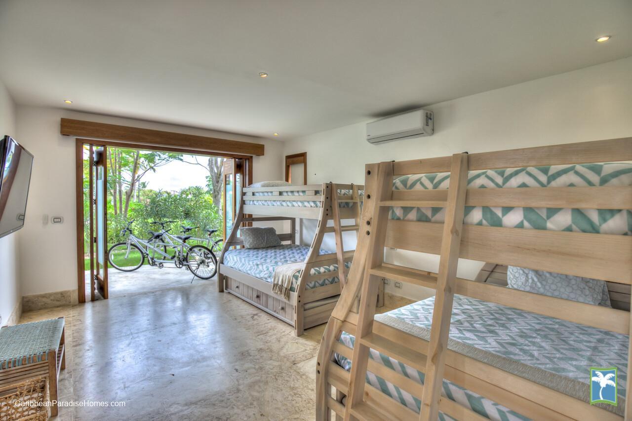 Cayuco_Villa_9_Cap_Cana_Caribbean_Paradise_Homes_20-scaled