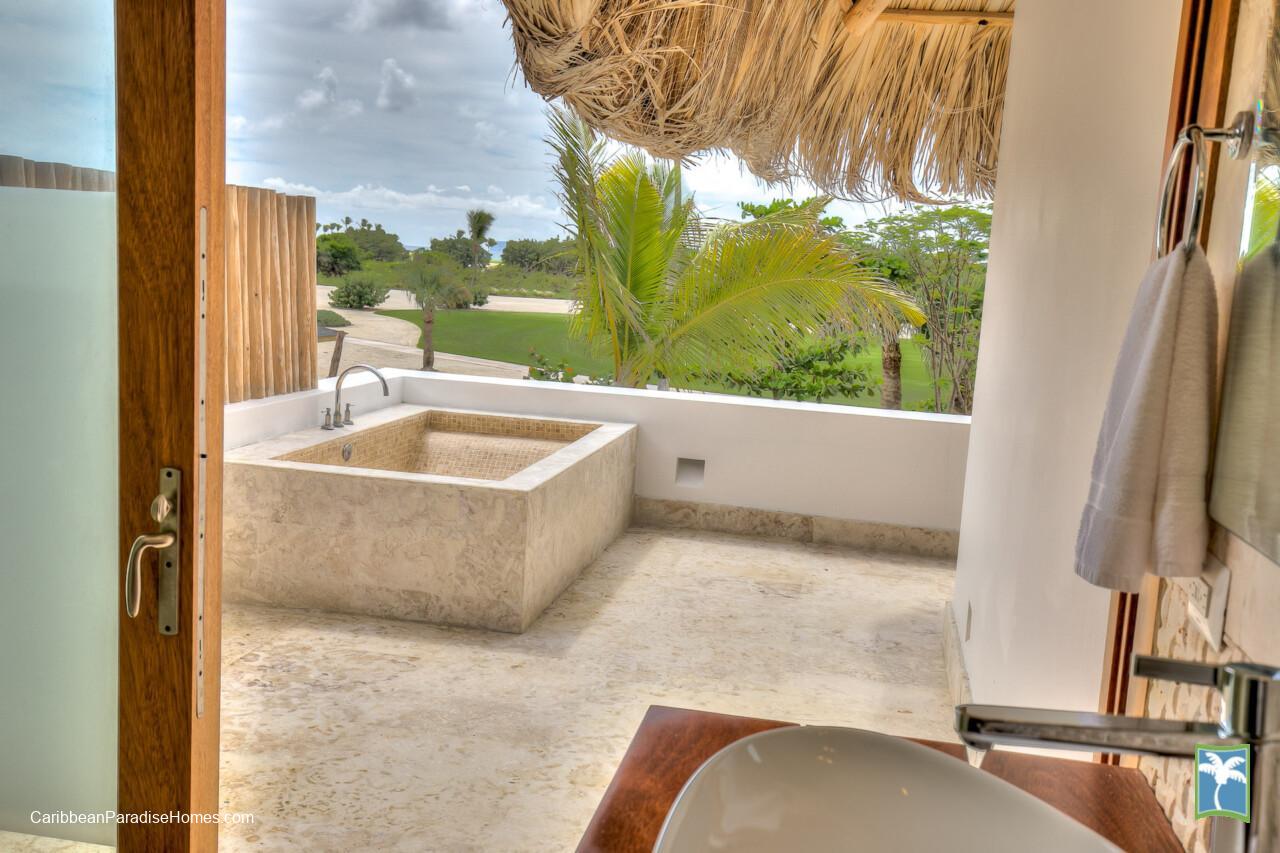 Cayuco_Villa_9_Cap_Cana_Caribbean_Paradise_Homes_38-scaled