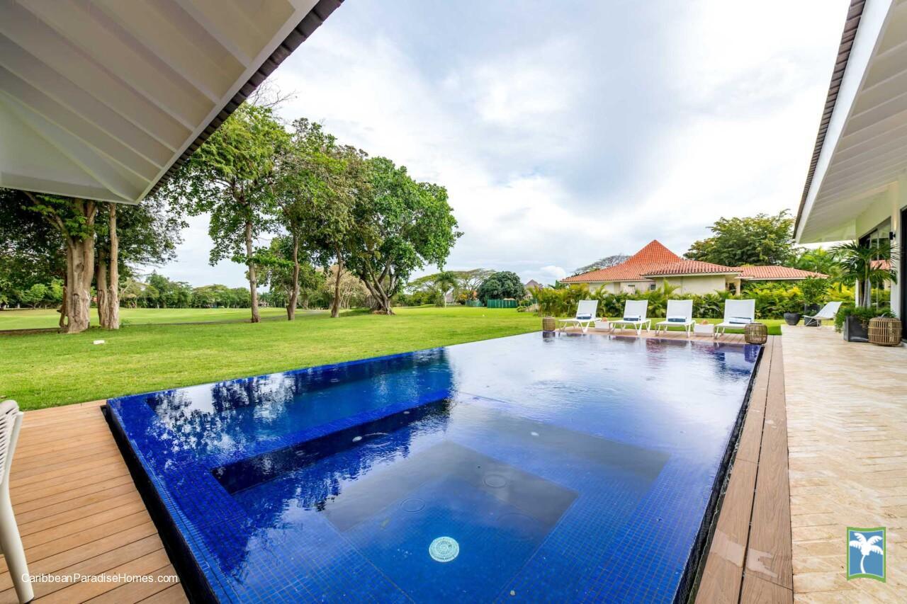 Cerezas_34_Casa_de_Campo_Caribbean_Paradise_Homes_20-scaled