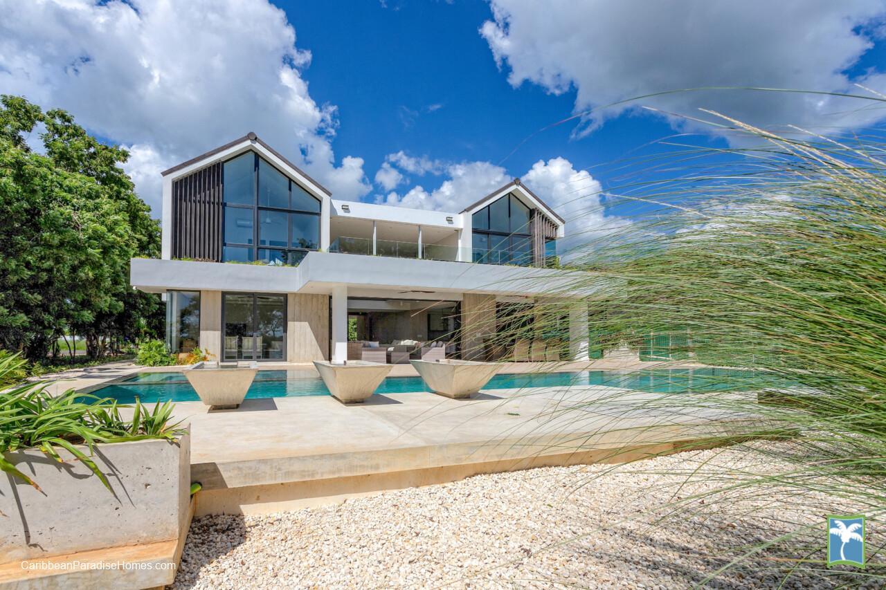 El_Polo_16_Casa_de_Campo_Caribbean_Paradise_Homes_33-scaled