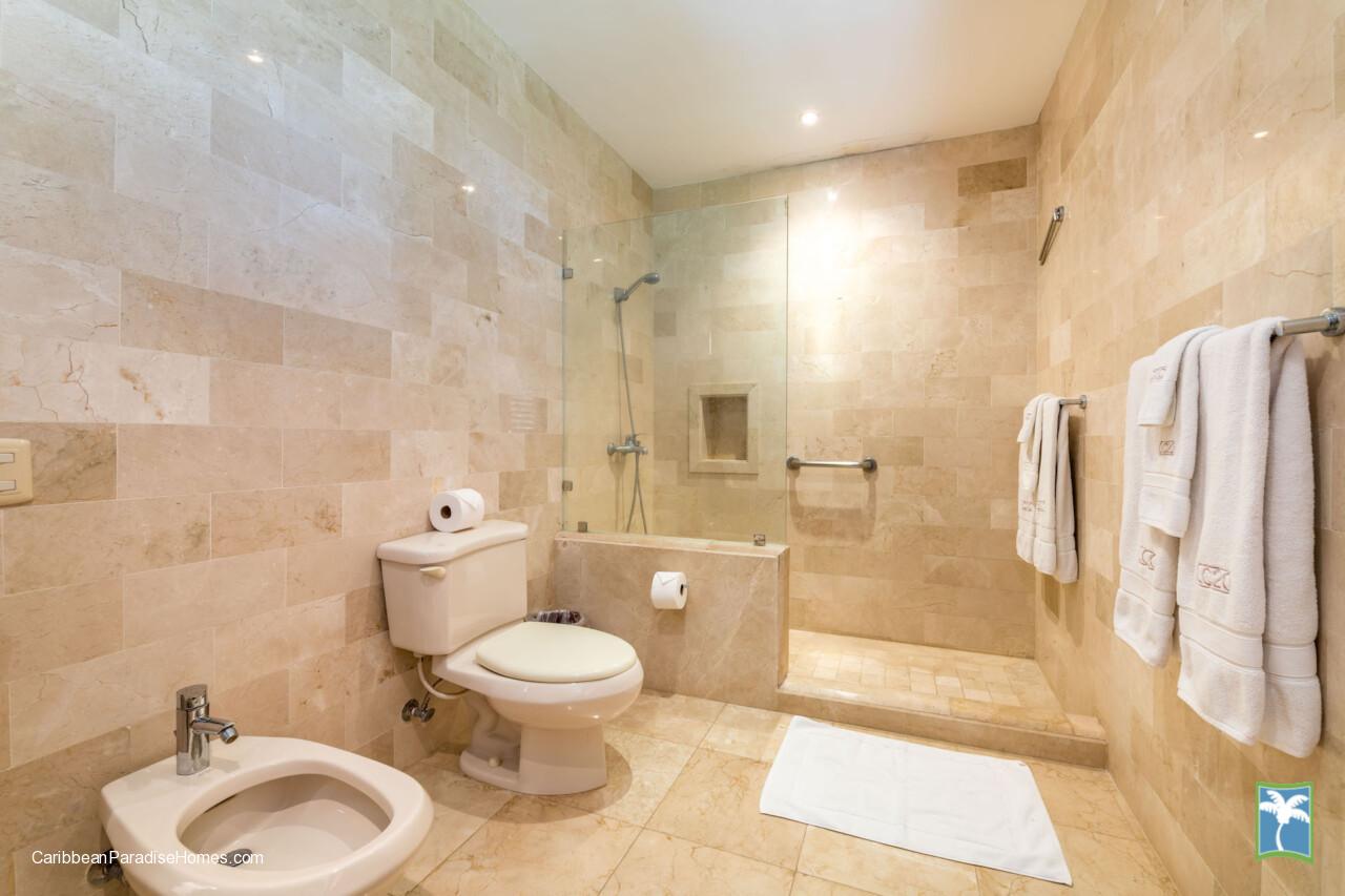 Las_Colinas_20_Casa_de_Campo_Caribbean_Paradise_Homes_12-scaled