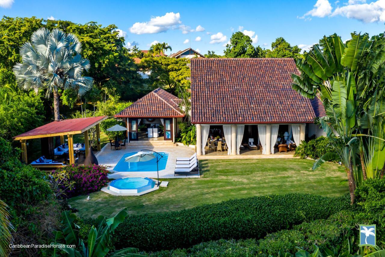 Las_Colinas_20_Casa_de_Campo_Caribbean_Paradise_Homes_2-scaled