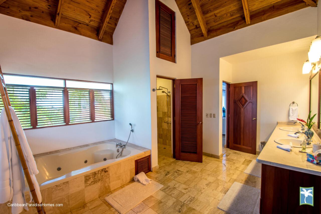 Las_Lomas_5_Casa_de_Campo_Caribbean_Paradise_Homes_5-scaled