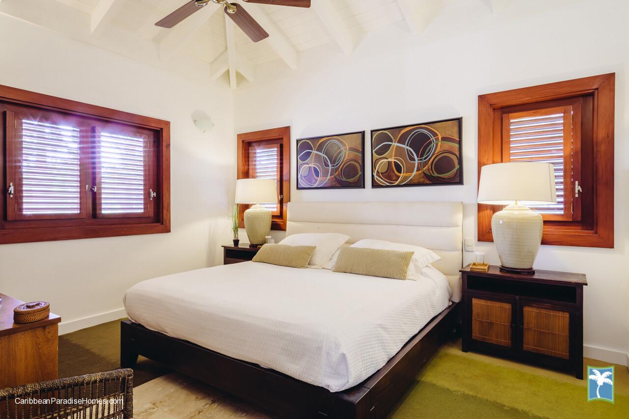 VistaMar_30_Casa_de-Campo_Caribbean_Paradise_Homes_35-scaled