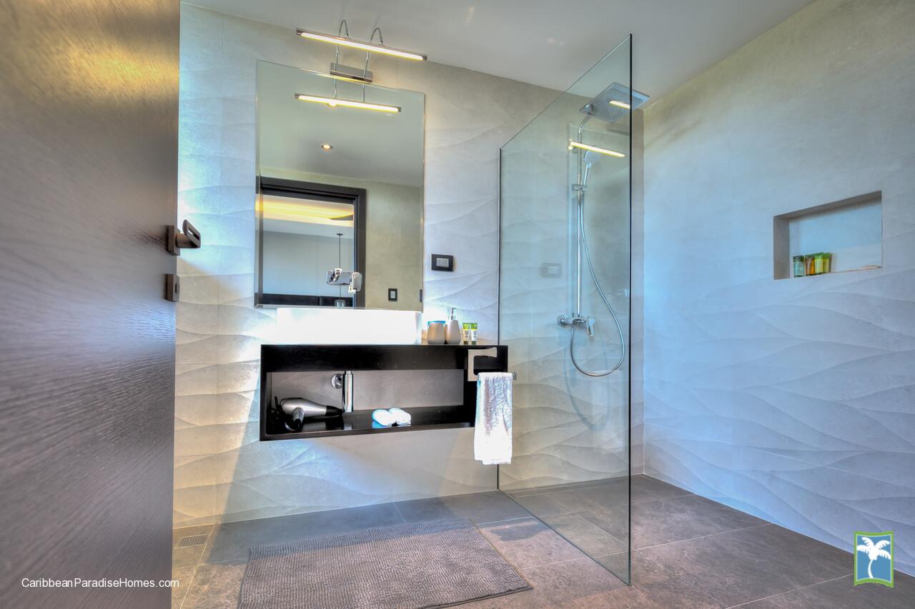 Yarari_Royale_Cap_Cana_Caribbean_Paradise_Homes_34-scaled